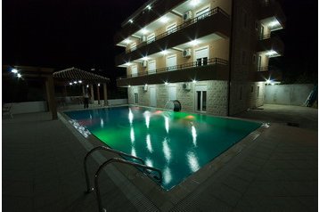 Crna Gora Privát Sveti Stefan, Eksterijer